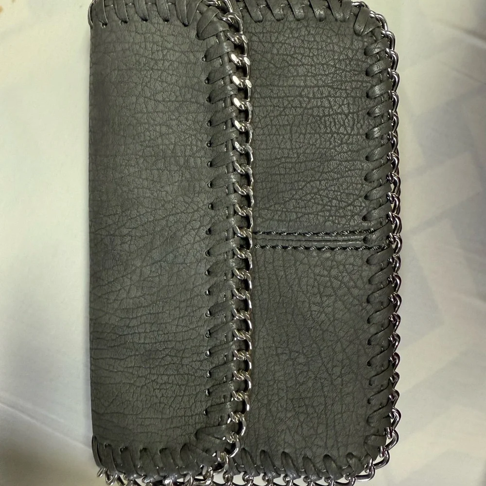 Sondra Roberts Gray Chain Strap Clutch - Picture 2 of 6